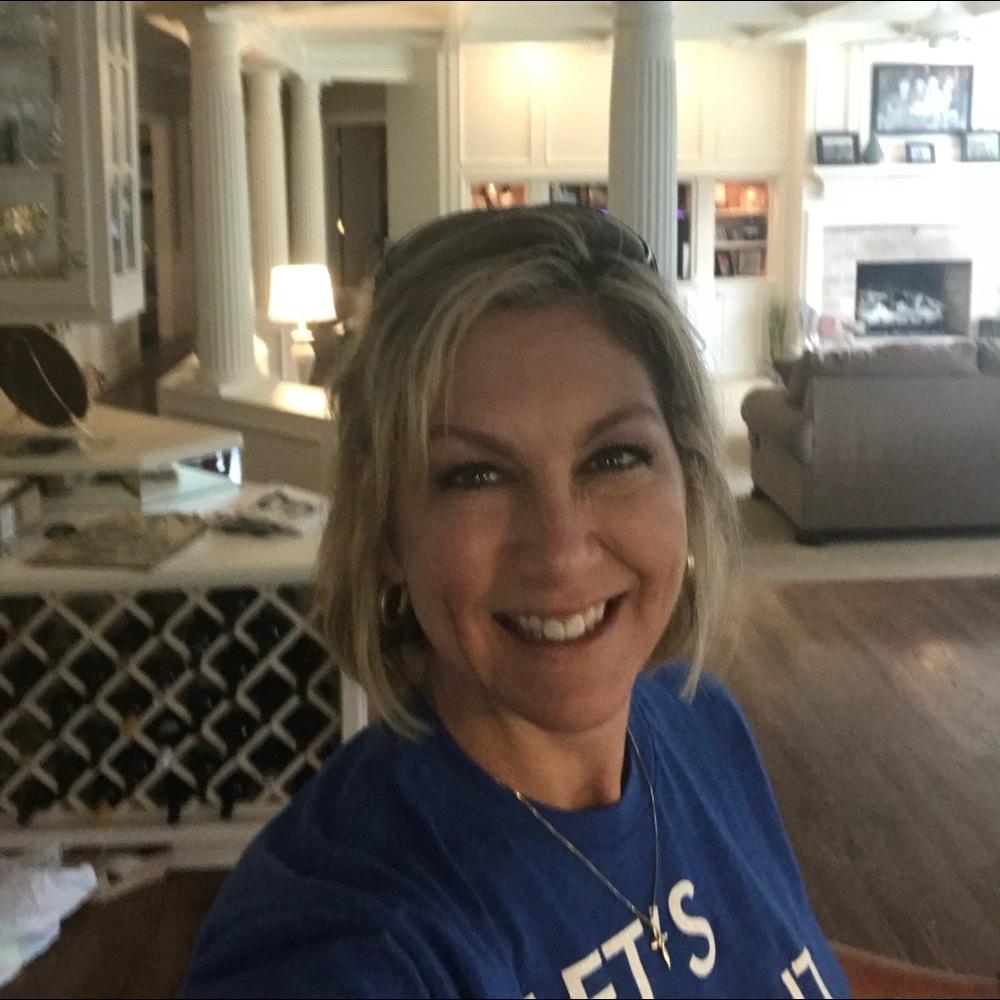 Meet your Posher, Melissa